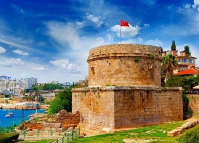 تور ترکیه ارزان: قلعه رومی آنتالیا؛ از مرموزترین دیدنی های تاریخی ترکیه