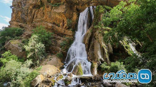 آبشار آب سفید لرستان؛ عروس زیبای آبشارهای ایران